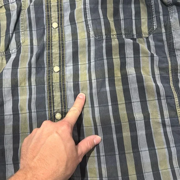 Harley-Davidson Men's Green and Gray Plaid Shirt - Picture 10 of 12